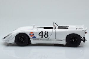 Porsche 908/02 #48 S. McQueen / P. Revson 12 Hours of Sebring 2nd Place Post Race Version 1970 AUTOart 1:18 87072 Metāls — attēls 4 no 8