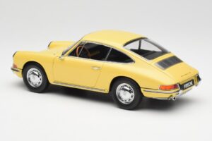 Porsche 911 901 Champagne Dzeltens Kyosho 1:18 08969Y Metāls — attēls 7 no 8