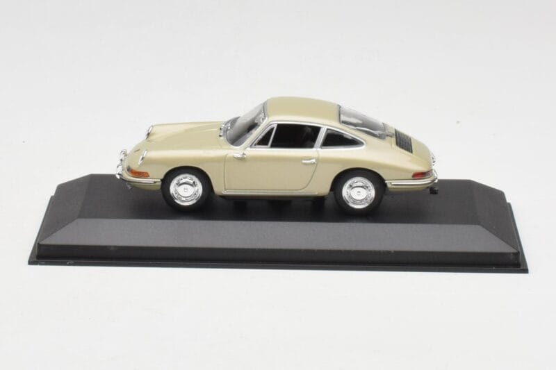 Porsche 911 901 Gaišs Bronzas Minichamps 1:43 PORSCHE002 Metāls