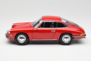 Porsche 911 901 Signal Sarkans Kyosho 1:18 08969R Metāls — attēls 4 no 8