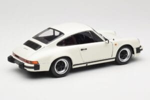 Porsche 911 930 Carrera 3.2 Grand Prix White Minichamps 1:18 100063024 Metāls — attēls 3 no 8