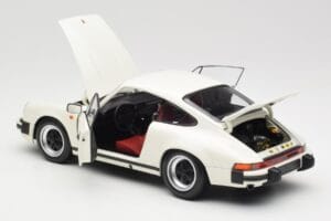 Porsche 911 930 Carrera 3.2 Grand Prix White Minichamps 1:18 100063024 Metāls — attēls 5 no 8