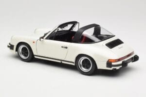 Porsche 911 930 Carrera Targa 3.2 Grand Prix White Minichamps 1:18 100063062 Metāls — attēls 7 no 8