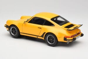 Porsche 911 930 Turbo 3.0 Dzeltens Norev 1:18 187579 Metāls — attēls 7 no 8