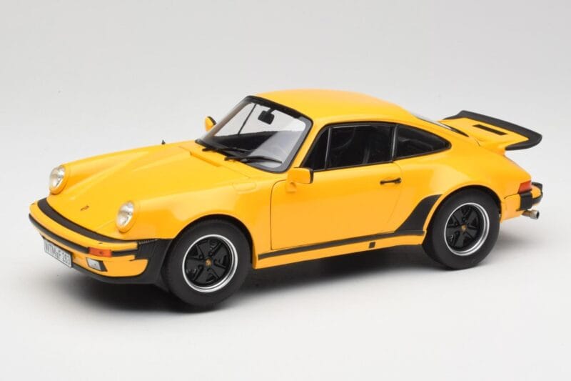 Porsche 911 930 Turbo 3.0 Dzeltens Norev 1:18 187579 Metāls