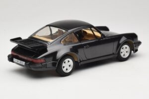 Porsche 911 930 Turbo Zaļš Tonka 1:18 1677 Metāls — attēls 3 no 8