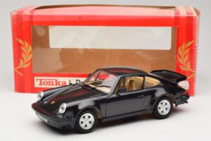 Porsche 911 930 Turbo Zaļš Tonka 1:18 1677 Metāls — attēls 8 no 8