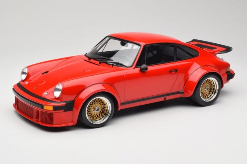 Porsche 911 934 RSR Sarkans 1976 Minichamps 1:12 125766400 Metāls