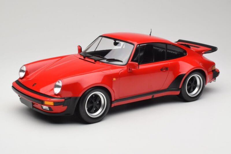Porsche 911 934 Turbo Sarkans 1977 Minichamps 1:12 125066100 Metāls