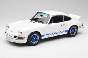Porsche 911 2.7 RS Grand Prix Balts GT Spirit 1:12 GT921 Sveķi