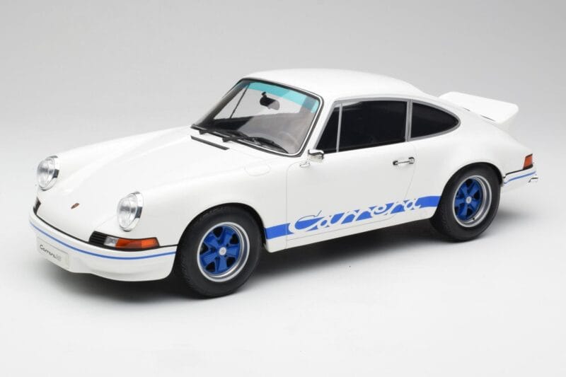 Porsche 911 2.7 RS Grand Prix Balts GT Spirit 1:12 GT921 Sveķi