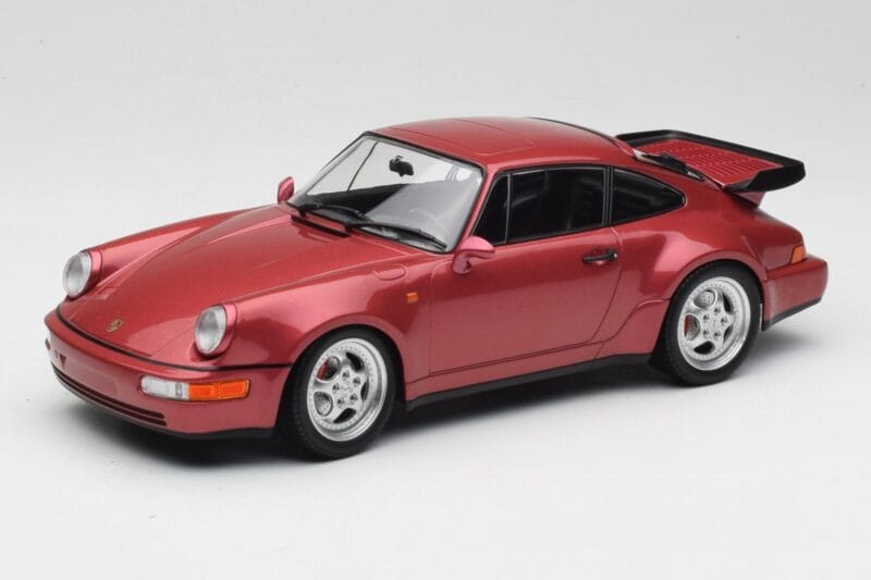 Porsche 911 964 Turbo Sarkans Minichamps 1:18 155069102 Metāls