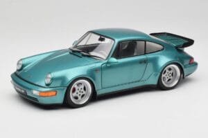 Porsche 911 964 Turbo Wimbledon Green Metallic Solido 1:18 S1803407 Metāls