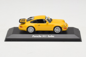 Porsche 911 964 Turbo Dzeltens MaxiChamps 1:43 940069104 Metāls