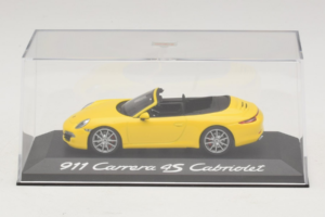 Porsche 911 991 Carrera 4S Kabriolets Dzeltens Minichamps 1:43 WAP0201120C Metāls — attēls 4 no 5