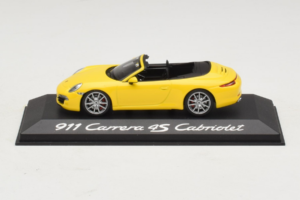 Porsche 911 991 Carrera 4S Kabriolets Dzeltens Minichamps 1:43 WAP0201120C Metāls