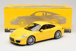 Porsche 911 991 Carrera S Racing Yellow Minichamps 1:18 100061021 Metāls — attēls 8 no 8