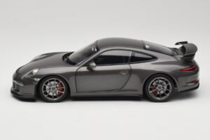 Porsche 911 991 GT3 Grey Metallic Minichamps 1:18 110062720 Metāls — attēls 4 no 8