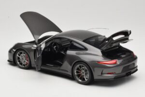 Porsche 911 991 GT3 Grey Metallic Minichamps 1:18 110062720 Metāls — attēls 5 no 8