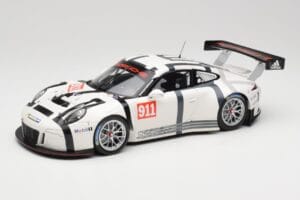 Porsche 911 991 GT3 R #911 2015 Minichamps 1:18 155156000 Metāls