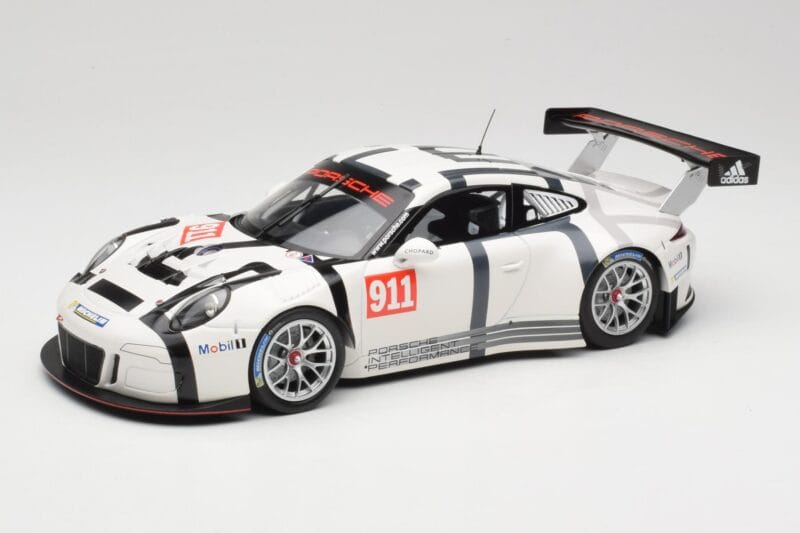 Porsche 911 991 GT3 R #911 2015 Minichamps 1:18 155156000 Metāls