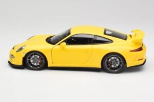 Porsche 911 991 GT3 Racing Dzeltens & Sudraba Riteņi Minichamps 1:18 110062722 Metāls — attēls 4 no 8
