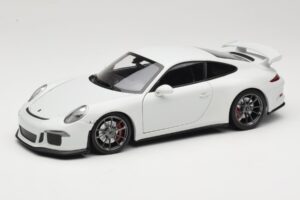 Porsche 911 991 GT3 Balts Ar Sudraba Diskiem Minichamps 1:18 113062721 Metāls
