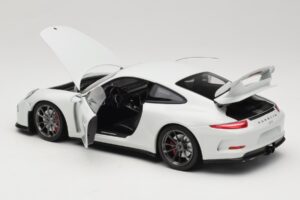 Porsche 911 991 GT3 Balts Ar Sudraba Diskiem Minichamps 1:18 113062721 Metāls — attēls 5 no 8