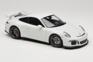 Porsche 911 991 GT3 Balts Ar Sudraba Diskiem Minichamps 1:18 113062721 Metāls — attēls 6 no 8