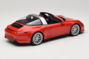 Porsche 911 991 Targa GTS Sarkans GT Spirit 1:18 GT718 Sveķi — attēls 2 no 6