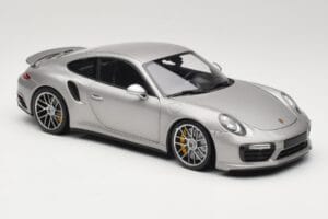 Porsche 911 991 Turbo S Sudrabs Minichamps 1:18 113067126 Metāls — attēls 6 no 8