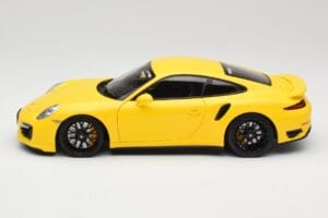 Porsche 911 991 Turbo S Dzeltens Ar Melniem Diskiem Minichamps 1:18 110062321 Metāls — attēls 4 no 8