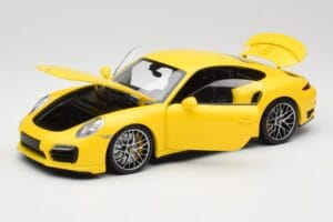 Porsche 911 991 Turbo S Dzeltens Ar Sudrabainiem Diskiem Minichamps 1:18 110062322 Metāls — attēls 2 no 8