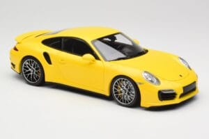Porsche 911 991 Turbo S Dzeltens Ar Sudrabainiem Diskiem Minichamps 1:18 110062322 Metāls — attēls 6 no 8