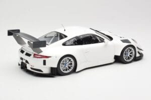 Porsche 911 991.1 GT3 R Balts Ar Sudraba Diskiem Minichamps 1:18 153166000 Metāls — attēls 2 no 6
