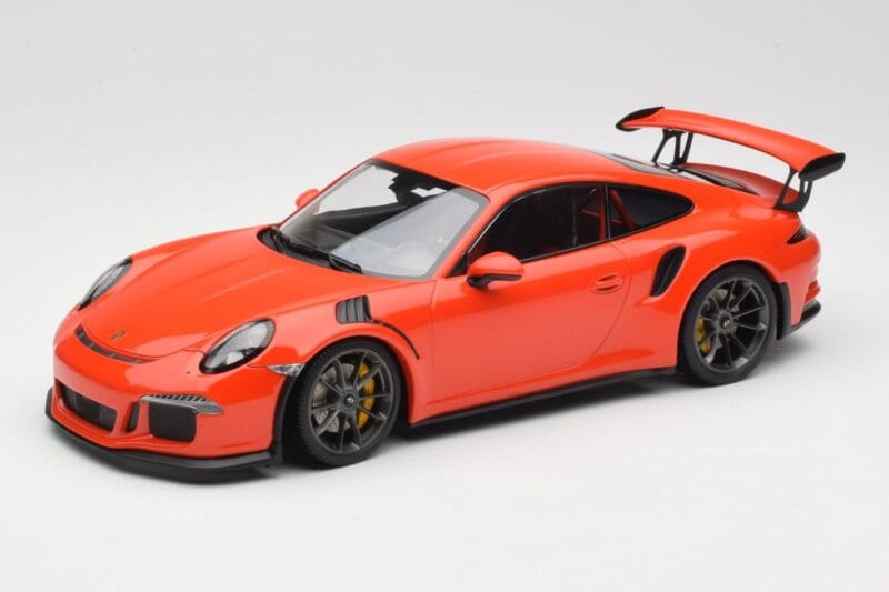 Porsche 911 991.1 GT3 RS Lava Orange Minichamps 1:18 155066220 Metāls