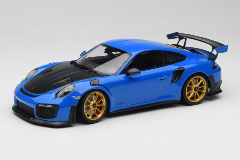 Porsche 911 991.2 GT2 RS Zils ar Zelta Diskiem Minichamps 1:18 155068302 Metāls