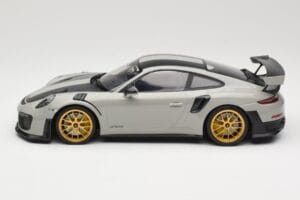 Porsche 911 991.2 GT2 RS Chalk Weissach Package Zelta Diski Minichamps 1:18 155068304 Metāls — attēls 3 no 6