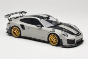 Porsche 911 991.2 GT2 RS Chalk Weissach Package Zelta Diski Minichamps 1:18 155068304 Metāls — attēls 4 no 6