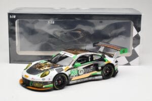 Porsche 911 991.2 GT3 R #28 Alegra Motorsports D. de Quesada / M. Morad Class Winners 24 Hours of Daytona 2017 Minichamps 1:1 — attēls 6 no 6
