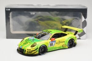Porsche 911 991.2 GT3 R #911 Manthey Racing R. Dumas / F. Makowiecki 24 Hours of Nurburgring 2017 Minichamps 1:18 155176911 M — attēls 6 no 6