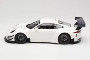 Porsche 911 991.2 GT3 R Balts ar Melniem Diskiem Minichamps 1:18 155186900 Metāls — attēls 3 no 6
