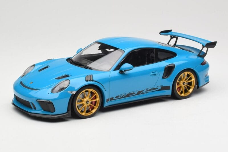 Porsche 911 991.2 GT3 RS Zils ar Zelta Diskiem Minichamps 1:18 155068222 Metāls