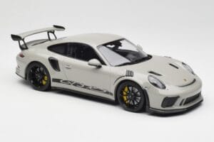 Porsche 911 991.2 GT3 RS Chalk Wording Melni Diski Minichamps 1:18 153068230 Metāls — attēls 4 no 6