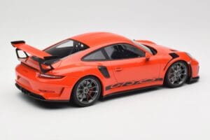Porsche 911 991.2 GT3 RS Lava Orange & Sudraba Diski Minichamps 1:18 155068225 Metāls — attēls 2 no 6