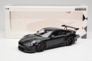 Porsche 911 991.2 GT3 RS Weissach Package Melns & Melni Riteņi Minichamps 1:18 153068228 Metāls — attēls 6 no 6