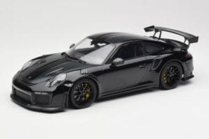 Porsche 911 991.2 GT3 RS Weissach Package Melns Ar Melniem Diskiem Minichamps 1:18 153068321 Metāls
