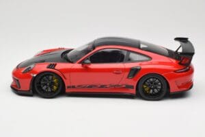 Porsche 911 991.2 GT3 RS Weissach Package Guards Red Melni Diski Minichamps 1:18 153068223 Metāls — attēls 3 no 6