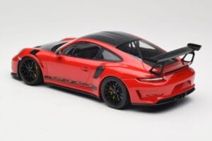Porsche 911 991.2 GT3 RS Weissach Package Guards Red Melni Diski Minichamps 1:18 153068223 Metāls — attēls 5 no 6
