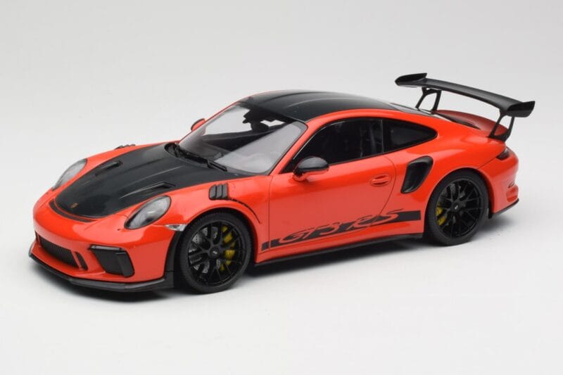 Porsche 911 991.2 GT3 RS Weissach Package Lava Orange Wording Melni Magnija Diski Minichamps 1:18 153068226 Metāls